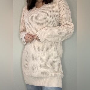 Pink tunic sweater (new & never worn)
